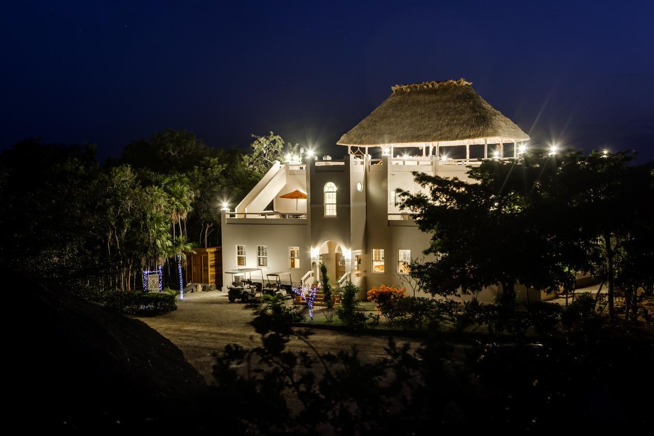 The Crimson Orchid Inn At Orchid Bay San Fernando Buitenkant foto