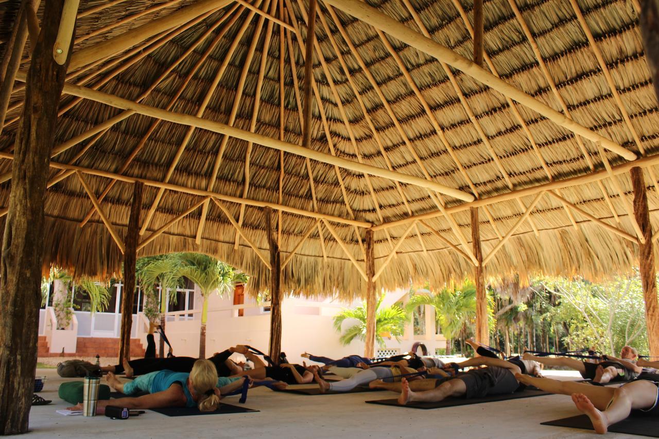 The Crimson Orchid Inn At Orchid Bay San Fernando Buitenkant foto